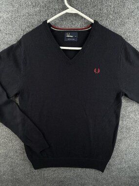 Fred Perry Pullover Mens V-Neck Logo Navy Sweater All Wool Medium Preppy Solid
